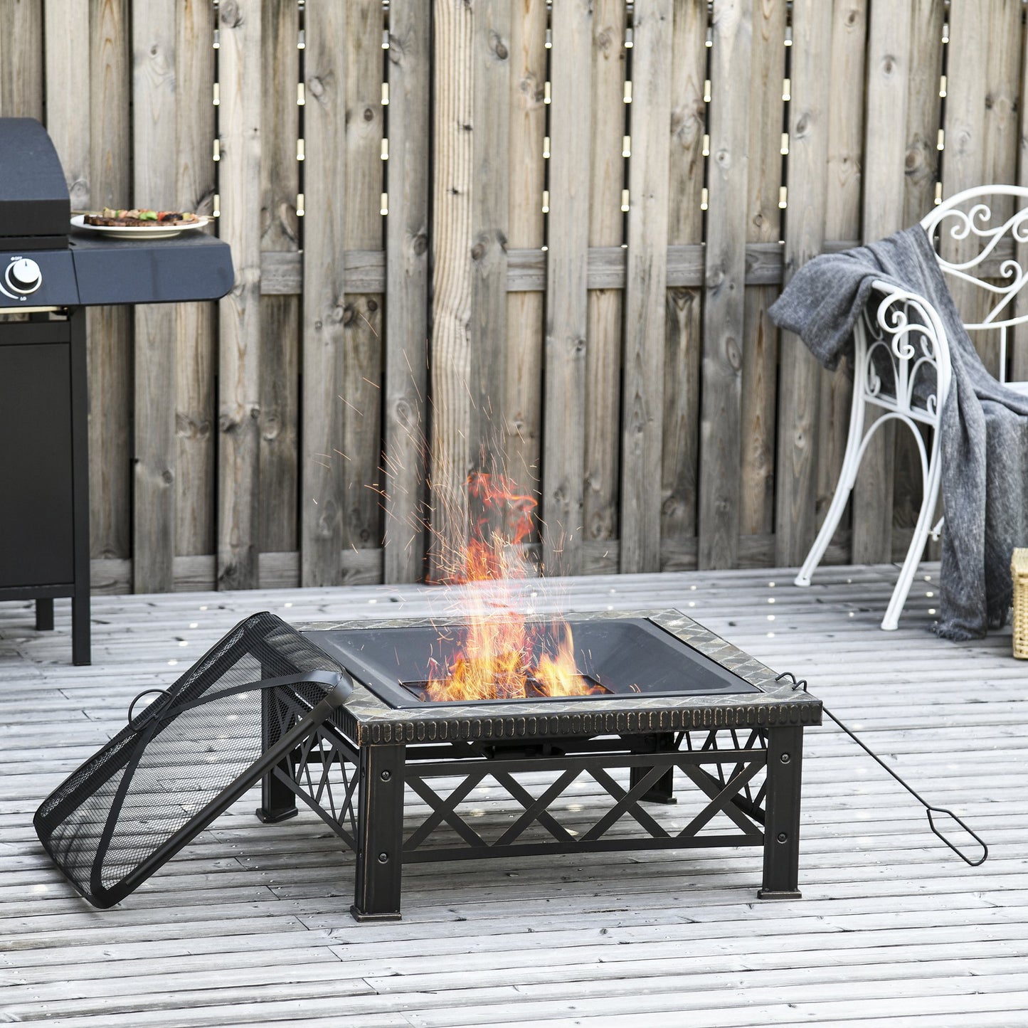 Brazier de Gradina cu Capac pentru Arestarea Scanteilor si Grila pentru Gratar