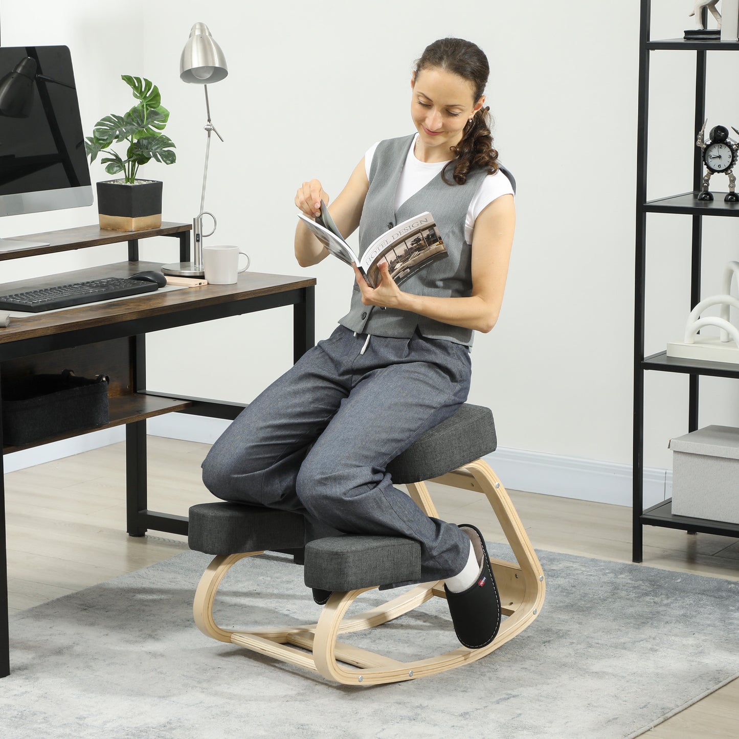 Scaun Ergonomic pentru Genunchi din Mesteacăn și Pernă Gri