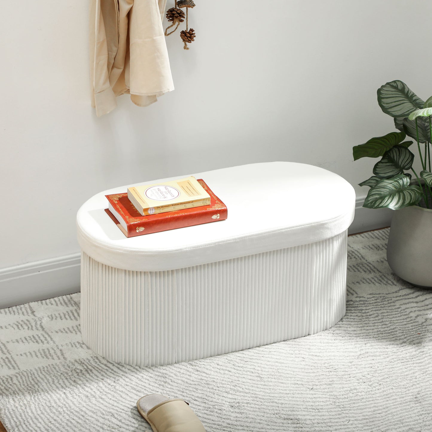 Taburet cu Spațiu de Depozitare Pliabil , Bancă Modernă Tapițată cu Catifea, Suport pentru Picioare cu Compartiment de 72L pentru Sufragerie și Dormitor, 76x38x35 cm, Crem