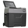Frigider auto de 50L cu panou tactil, mâner și 2 roți, din aluminiu și plastic, 58.6x37.8x54.5 cm, gri